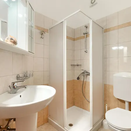 Casa Parenzana In Holiday home